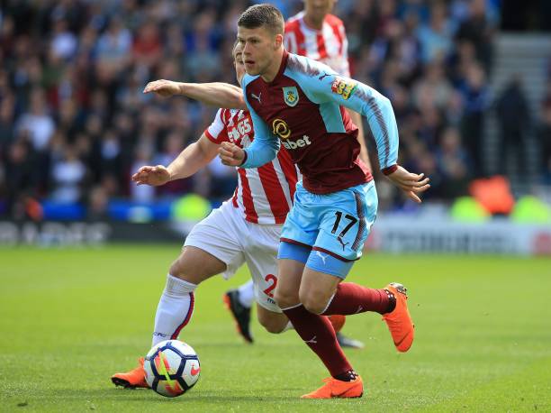 不少球迷和 不少球迷和