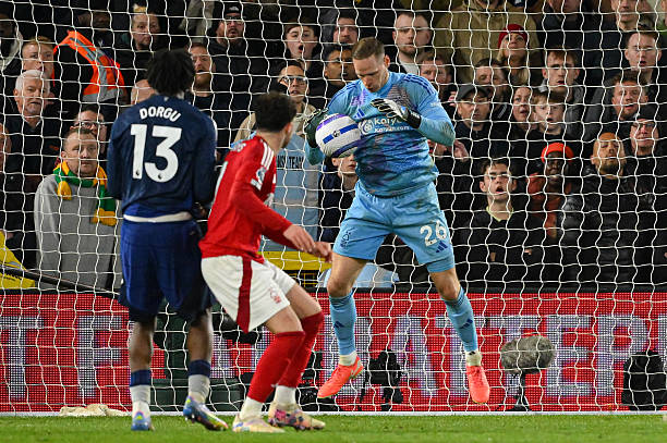 同样面对巨 同样面对巨