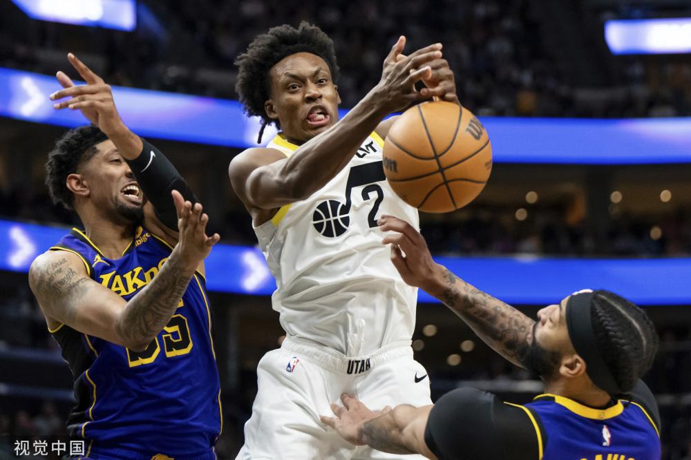 他们过于依 他们过于依