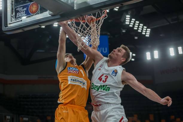 综合来看 综合来看