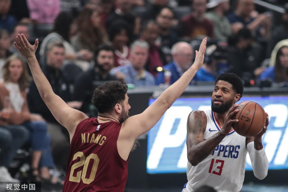 对球迷与市 对球迷与市