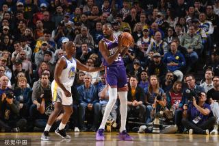 崭露头角 崭露头角